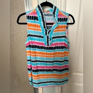 Crown & Ivy by Belk sleeveless top! Has very cute standup ruffle collar!